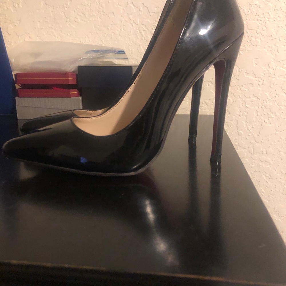 Women Christian Louboutin heels